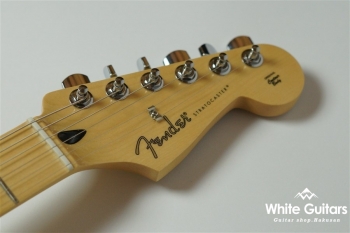 Player Stratocaster HSS Plus Top - ACB